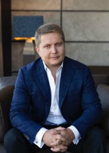 Андрей Гмырин – новый «решала» Офиса президента по спирту, сигаретам, конвертам и налоговой