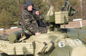 «Армия требует нового главнокомандующего»