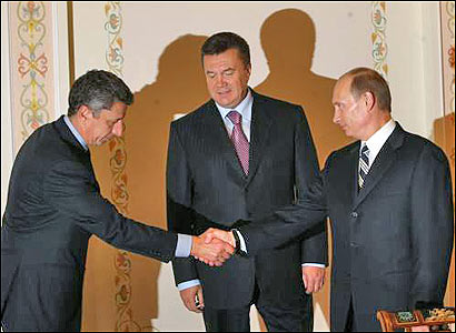 200710121630242 yanukovich