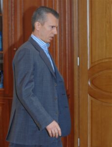 Уползающий в даль Хорошковский