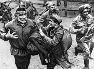 «СНИМАЙ ШИНЕЛЬ, ПОШЛИ ДОМОЙ…»