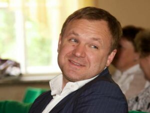 Менеджер Саши Стоматолога, рядовой «Шахтерска», спонсор блокады – все, что вы хотели знать о Кропачеве, но стеснялись спросить