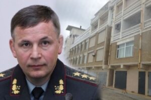 Экс-министр обороны Украины сдает в Крыму эллинги, а сотрудники СБУ получают российское гражданство