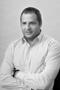 Про одного сплетника торгующего национальными интересами.. И про Баканова, давшего «Альфу» мошеннику Комарницкому