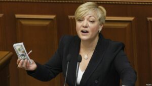 Глава Нацбанка Гонтарева угрожает «сливом» конфиденциальной финансовой информации, в случае дальнейшего расследования журналистами ее деятельности?