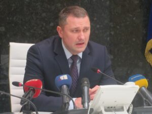 Бревно в глазу Луценко