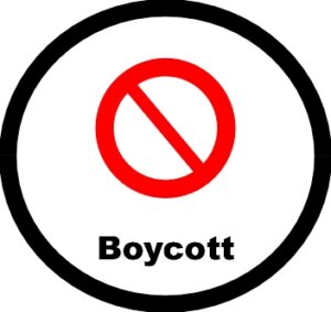 УЄФА – поза політикою. Тому Євро-2012 можуть відібрати