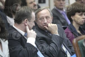 «Кидалово» судейское. Классика жанра. Судья ВХСУ Владимир Дерепа и сын