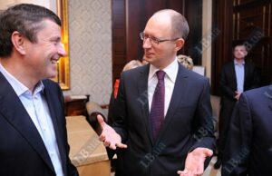 Витя, тебя давно с «кичи» выпустили?
