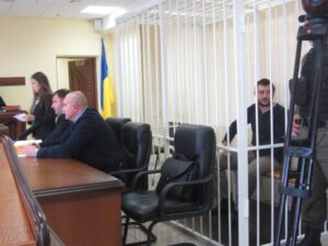 Командир «Беркута» на свободе, журналист Фурманюк, который воевал с донецкой мафией — в клетке. В чем смысл Майдана?