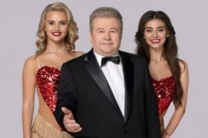 Евдокимов – заместитель Поплавского. Скоро петь начнет