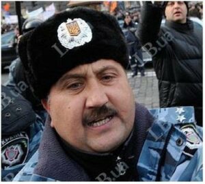 Минные поля украинской политики. Или не украинской. И ключевой свидетель