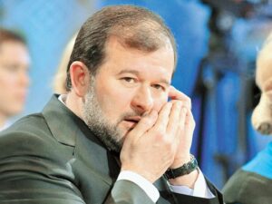 Почему молчит Балога?