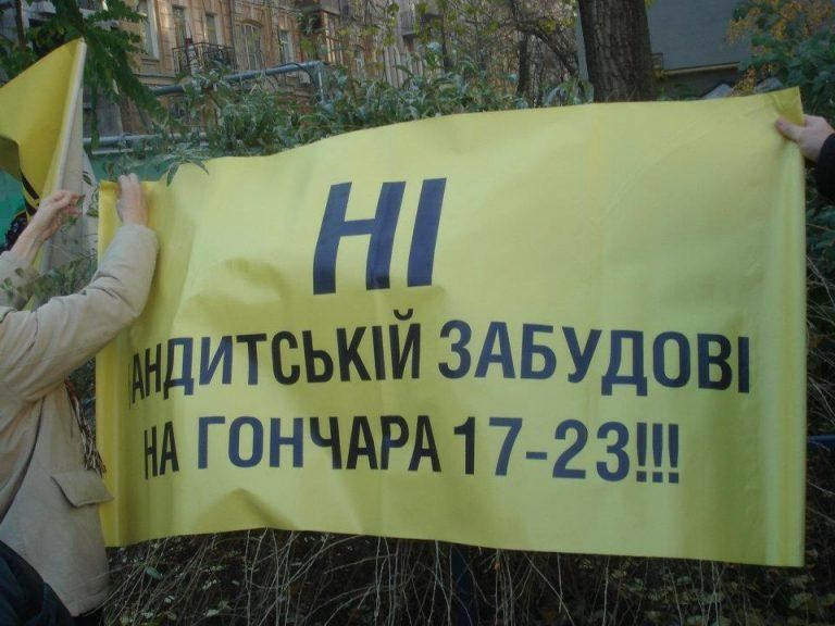 luzz10