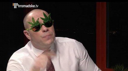medium kivaportrett