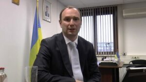 СВР наконец получит голову. Но слабенькую