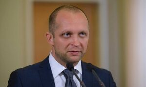Максим Поляков, как бомба под власть