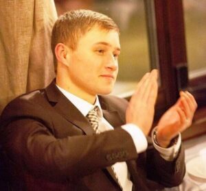 Слідчий Генеральної прокуратури попався на махінаціях з елітними автомобілями Mercedes-Benz