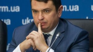 Сытник со страху хочет спровоцировать конфликт между МВД и СБУ