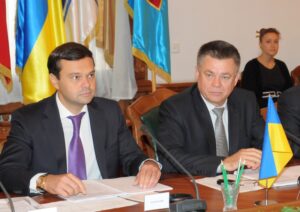 Гольдарб, Рабинович, Олейник … Матиос?