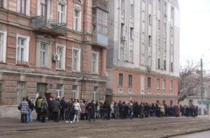 Сокращение расходов на содержание гос.аппарата: ГНА в Одесской области обзаводится «крайне необходимыми» ноутбуками Apple