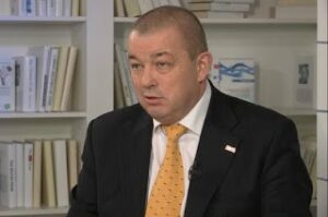 Помощник народного депутата от президентской партии Николая Паламарчука создает фиктивные запросы за вознаграждение?