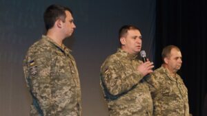 Петриченко снова отличился. Как Баканов превратил «воюющее» управление в коррупционную клоаку