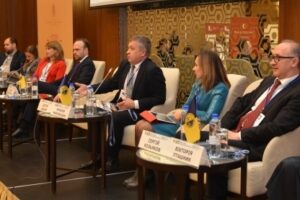 Нові обличчя з Адміністрації Президента у новому Верховному суді -2