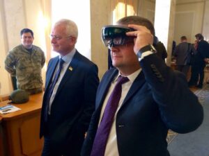 В Верховній раді було представлено унікальну військову систему