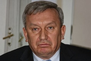 small pissnijj897654 1