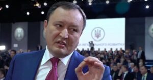 Брыль решил подкрепиться «орально»
