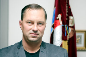 Как воры в законе поделили страну и какую цену заплатила Украина за закон Савченко