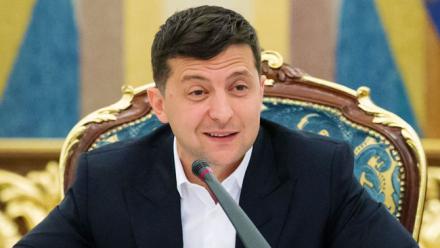 Зеленский ввел в действие санкции СНБО против 13 человек и 95 компаний. Список