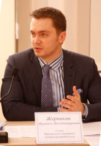 НЕ ГОЛОСУВАТИ за президентський проект закону «Про Вищу раду правосуддя» без урахування поправок