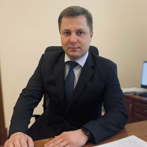 Владислав Суворов – глава ДМСУ? Калетник рулит