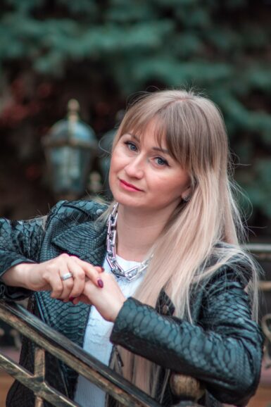 «Взыскание алиментов с лиц, проживающих за границей – вполне возможно», — Марина Корниенко