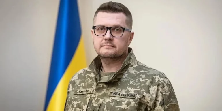 Высшее руководство СБУ было агентами РФ, Зеленский должен дать показания, почему он их назначил — Бутусов 