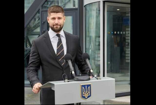 П’яні харківські чиновники Скопенко та Кузнєцов вночі ганяли містом на позашляховику Mercedes