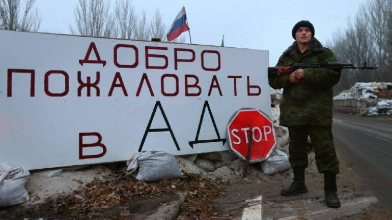 Кремлівським пропагандистам спустили нову методичку під кодовою назвою «Страх, трєпєт і Гаага»