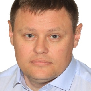 Депутат злочинець Максим Гузенко заробляє десятки мільйонів на землі в Сумській області і покриває корупційного голову селищної ради.