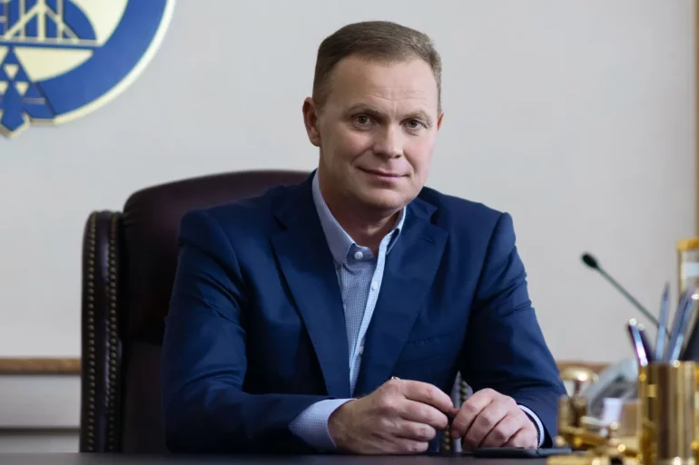 Кушнір веде «Київміськбуд» до банкрутства: КМДА відмовилася дати мільярд, а житло інвесторів опинилося під загрозою