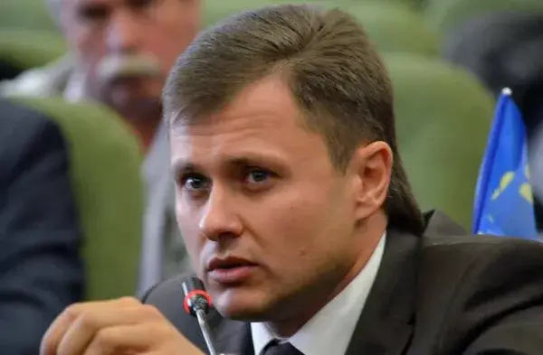 Новый глава Киевского облсовета Ярослав Добрянский. Досье