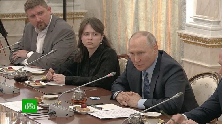 ​​Паркетный лжец