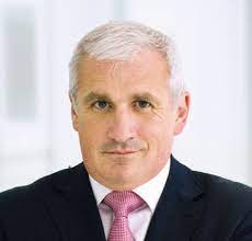 Олег Бєлінський. Був чиновник, став — міліонер