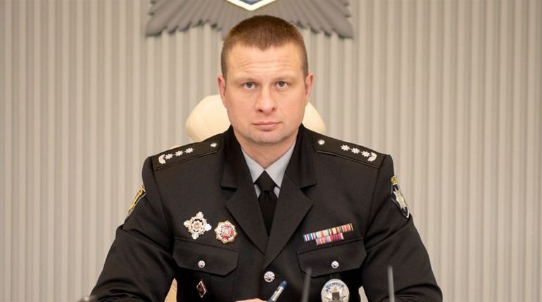 Дуже хитрий поліцейський-корупціонер