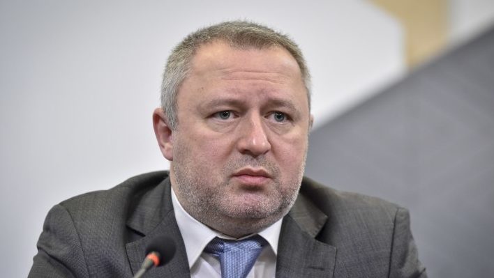 Who is Mr. A.Kostin? Темные пятна адвоката, который стал Генпрокурором