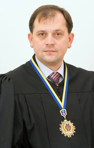Одесский судья Стефанюк  с помощью зятя зарабатывает на налоговой