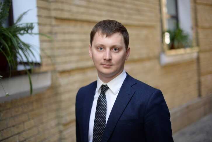 skandalnij advokat denis shkarovskij zahishhaie rodinu grinkevichiv jaki obikrali ukrainsku armiju pid chas vijni html 625110e9