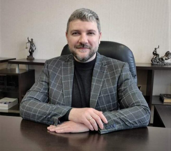 Судья Леонид Свида попал в оборот рейдеров-аферистов Курилко и Жданова
