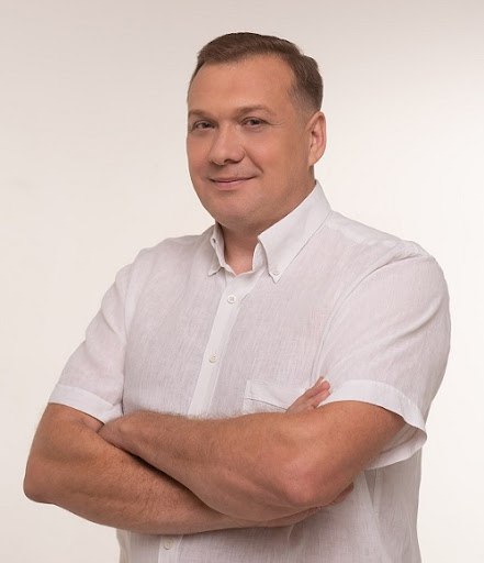 «Культурне» відмивання грошей